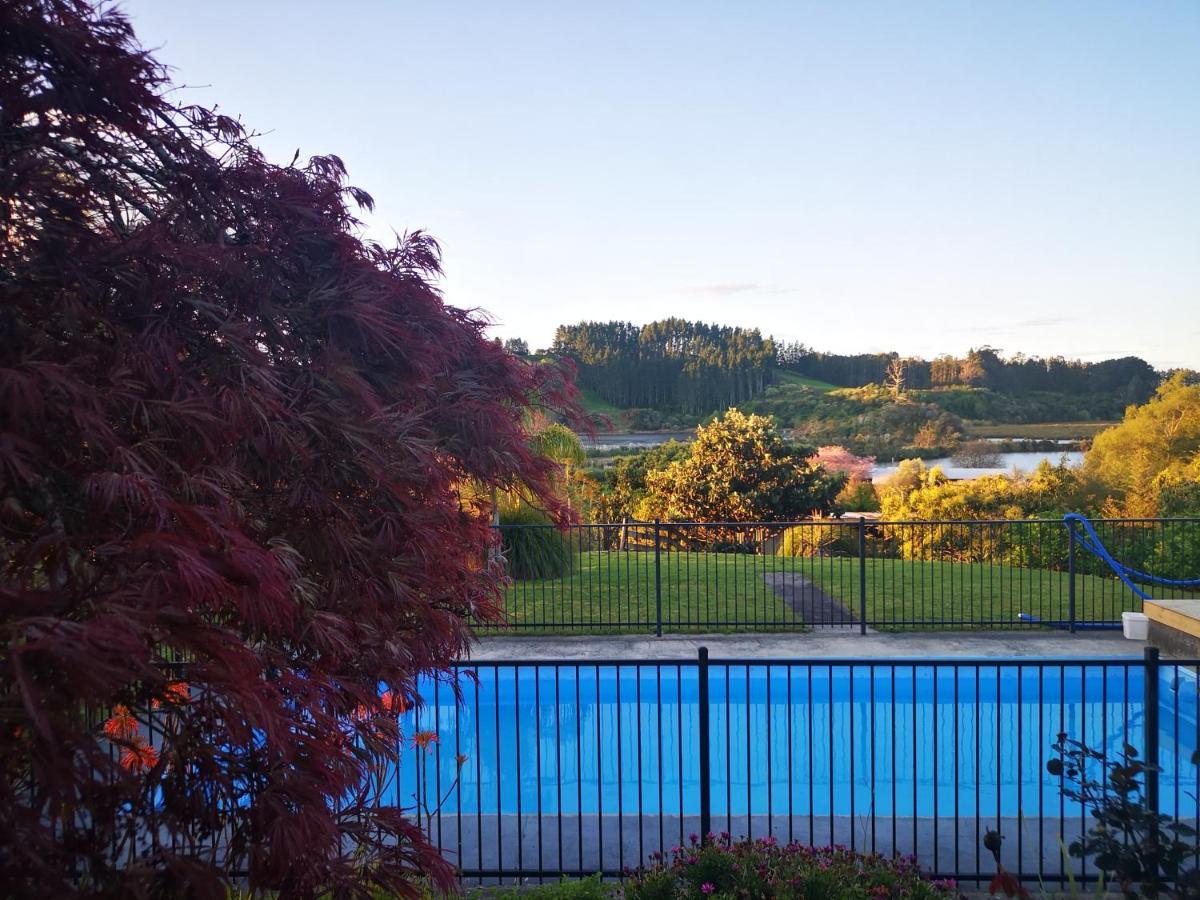River Side Lodge Whakamarama Exterior photo